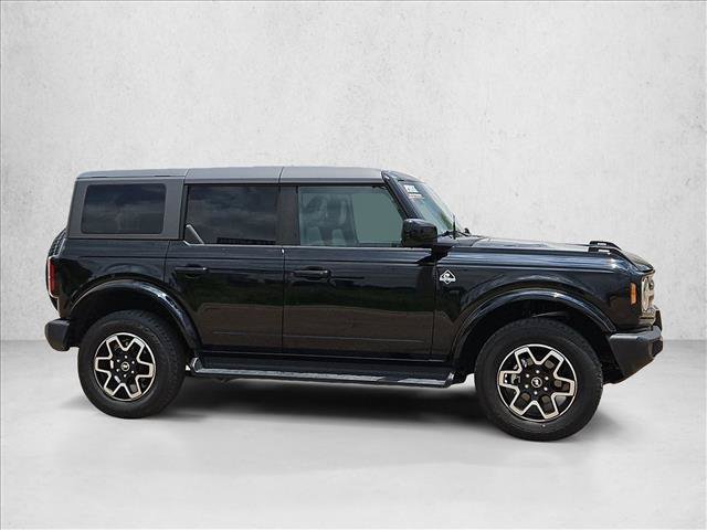 Used 2025 Ford Bronco Outer Banks AWD/4WD image 4