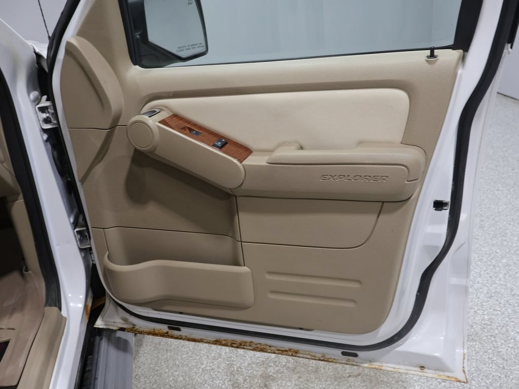 Used 2010 Ford Explorer Eddie Bauer AWD/4WD image 23