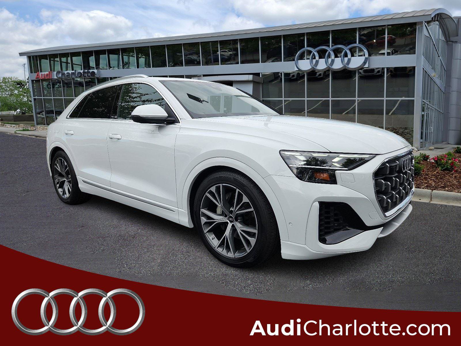 Used 2024 Audi Q8 Prestige w/ Prestige Package