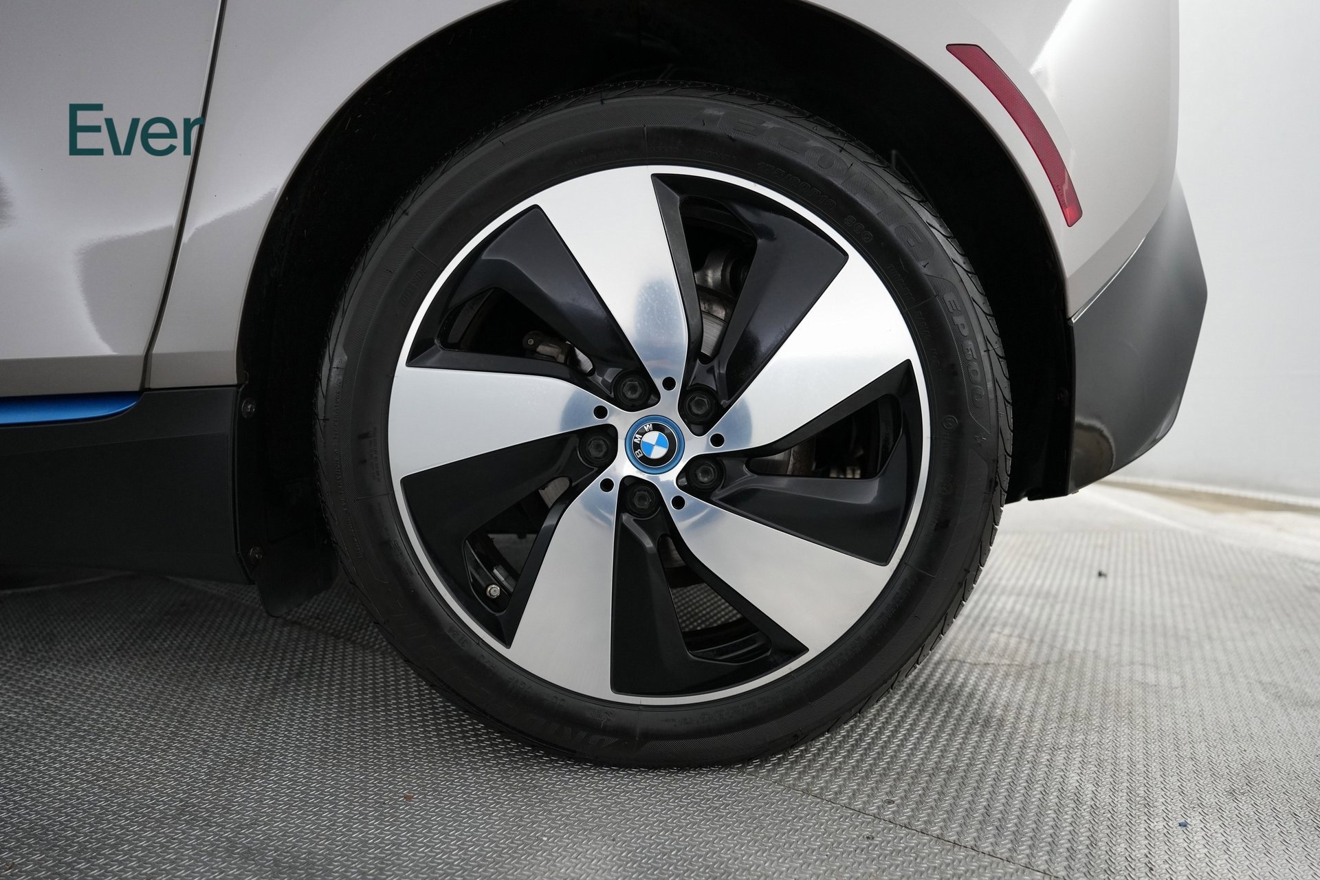 Used 2014 BMW i3 image 19