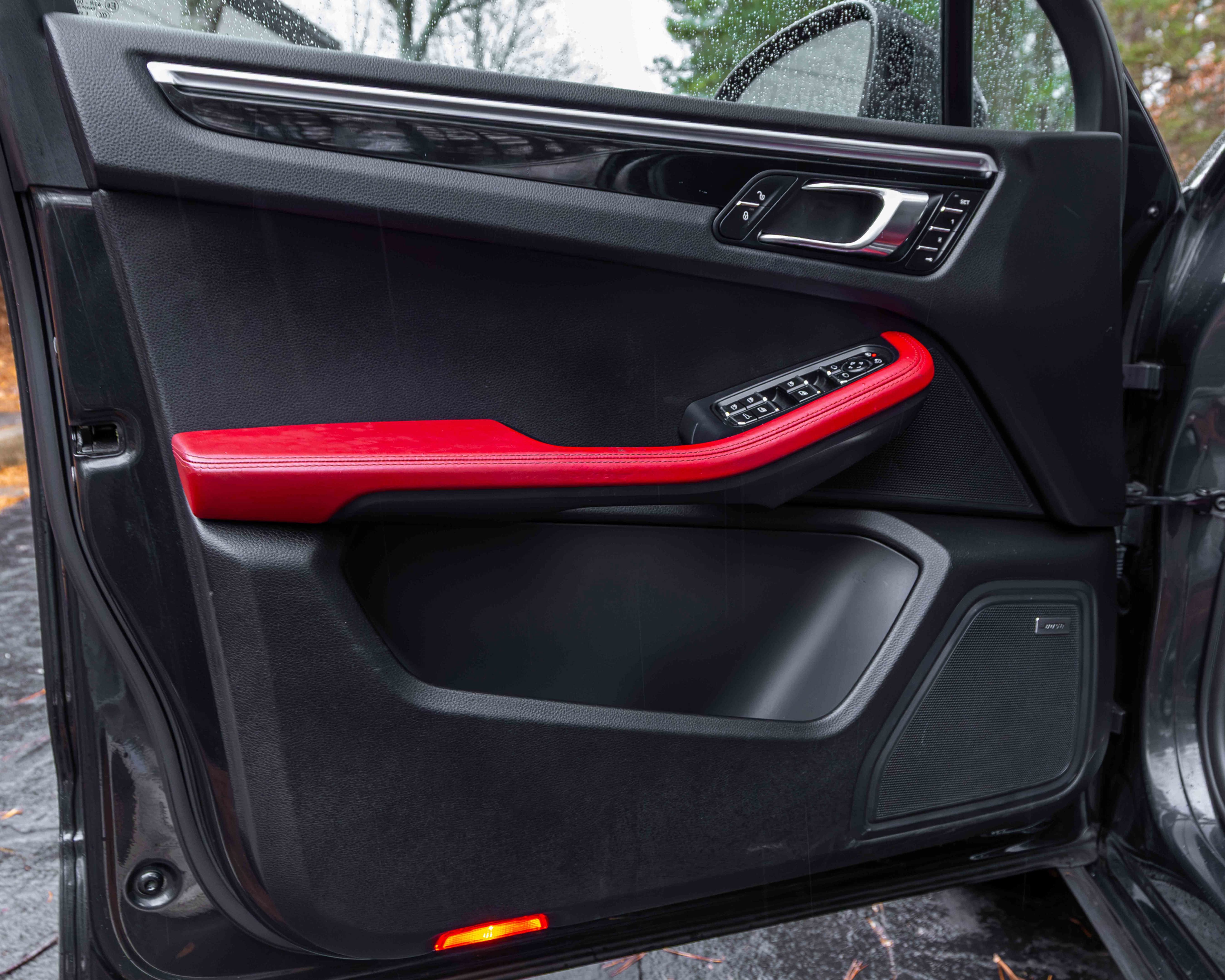 Used 2017 Porsche Macan GTS image 31