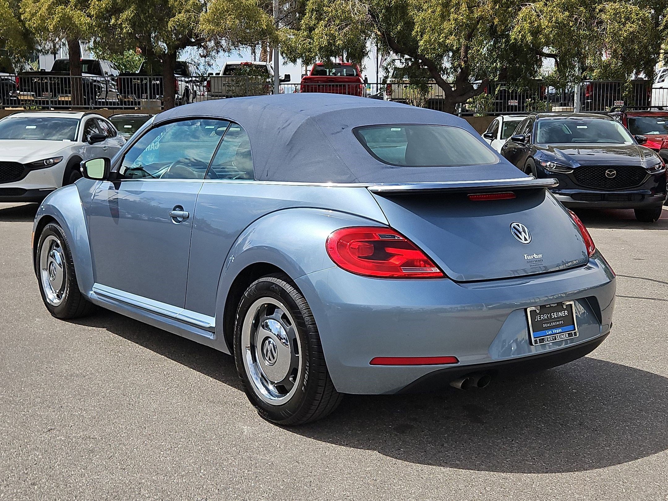 Used 2016 Volkswagen Beetle 1.8T Denim image 3
