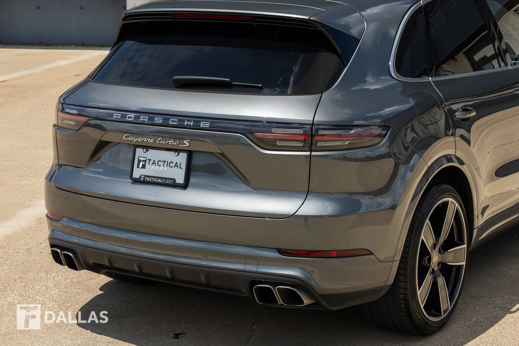 Used 2023 Porsche Cayenne Turbo S AWD/4WD image 15