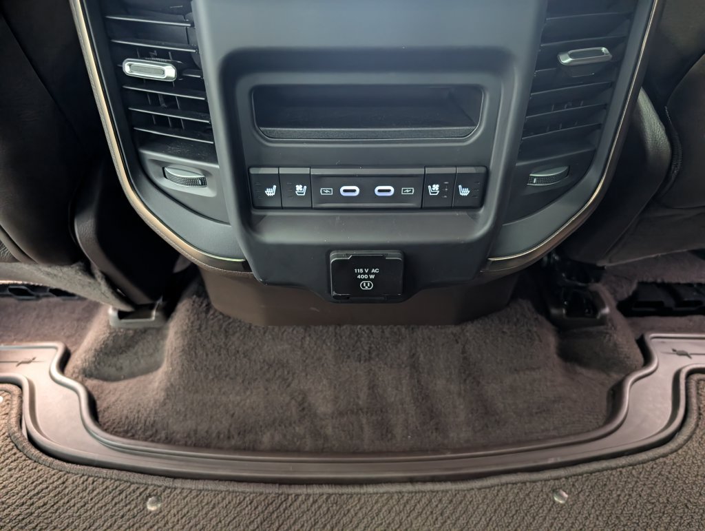 Used 2026 RAM 1500 Limited AWD/4WD image 12