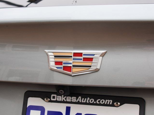 Certified 2025 Cadillac XT4 Premium Luxury FWD image 17