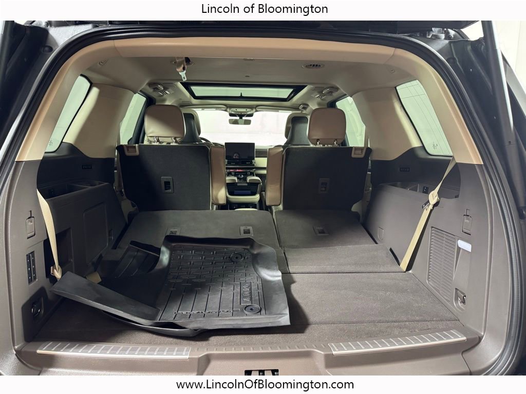 Used 2024 Lincoln Navigator Reserve AWD/4WD image 27