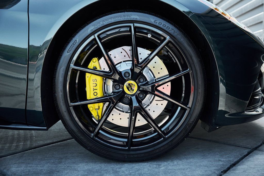 Used 2024 Lotus Emira First Edition image 23