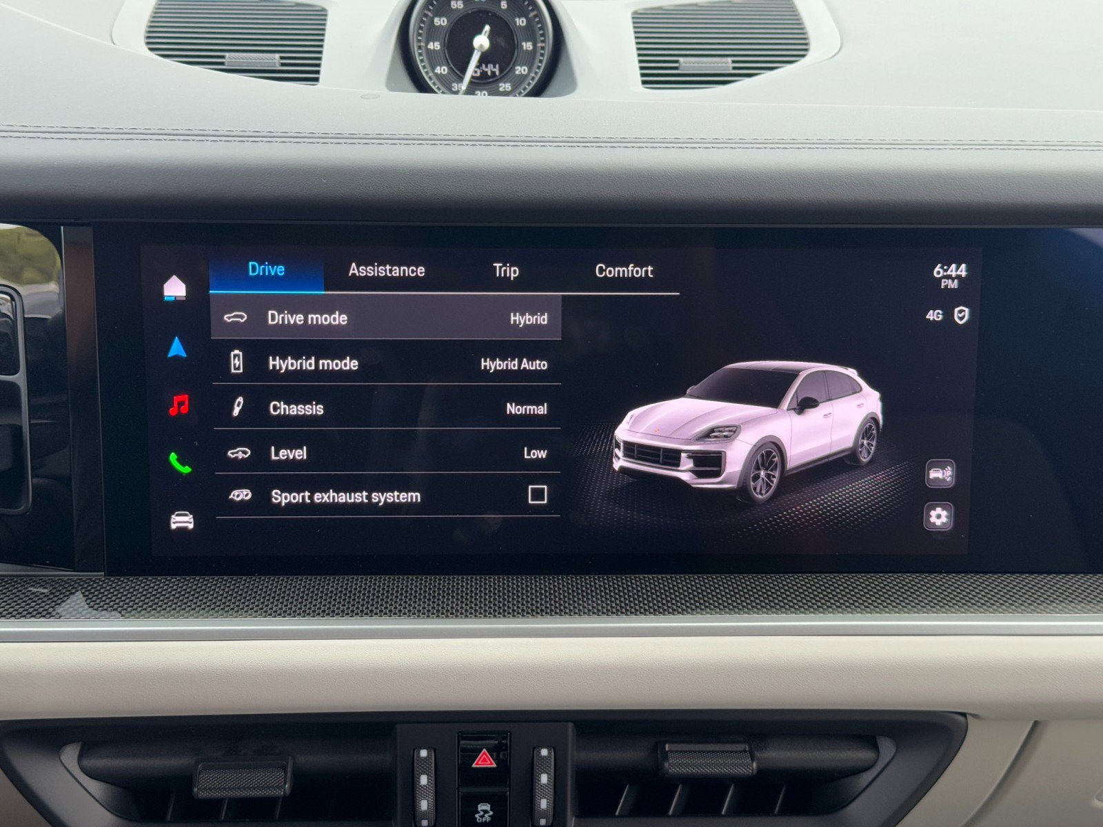 Used 2024 Porsche Cayenne Turbo image 38