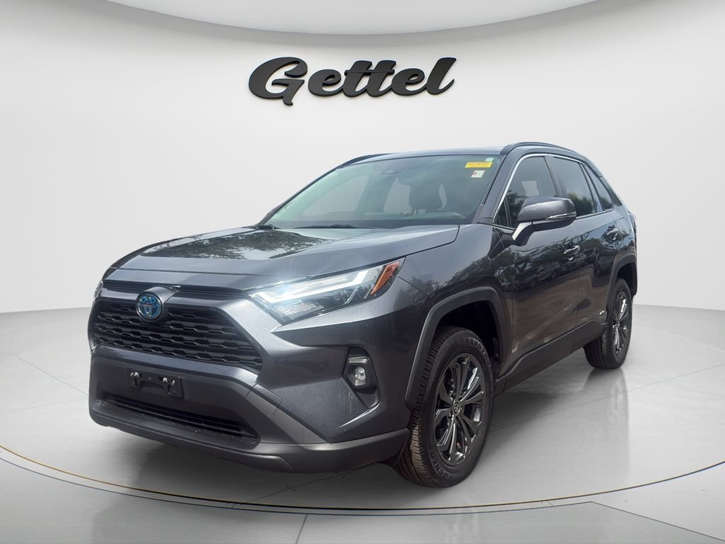 Used 2024 Toyota RAV4 XLE Premium AWD/4WD video 1