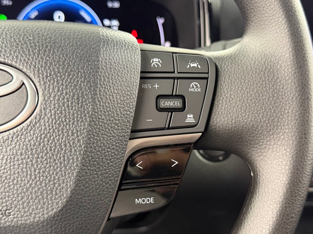 Used 2026 Toyota Camry LE w/ Convenience Package FWD image 22