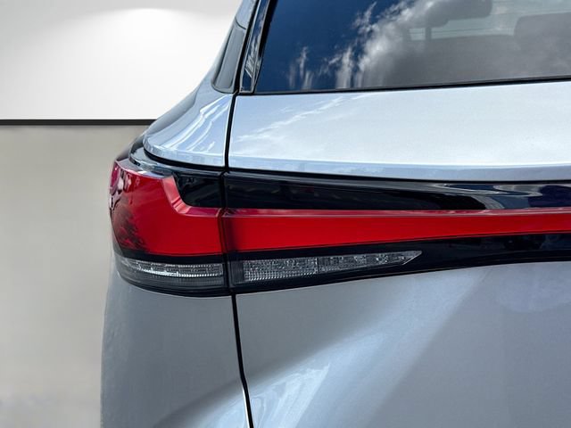 Used 2024 Lexus RX 350 FWD w/ Technology Package image 10