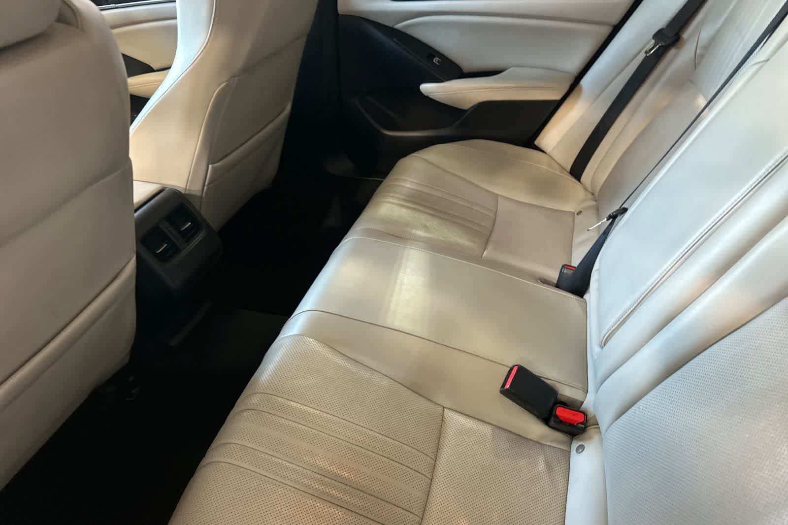 Used 2018 Honda Accord EX-L image 5