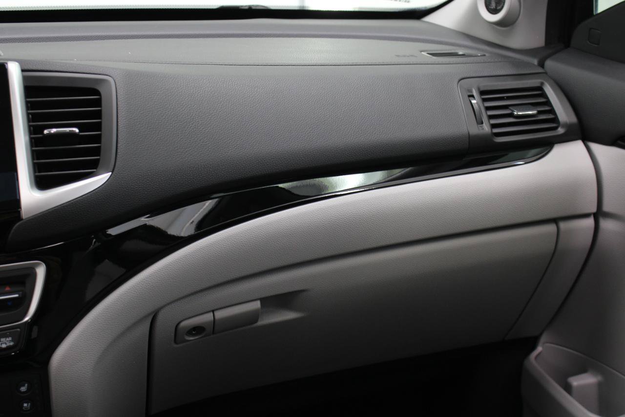 Used 2016 Honda Pilot Elite image 58