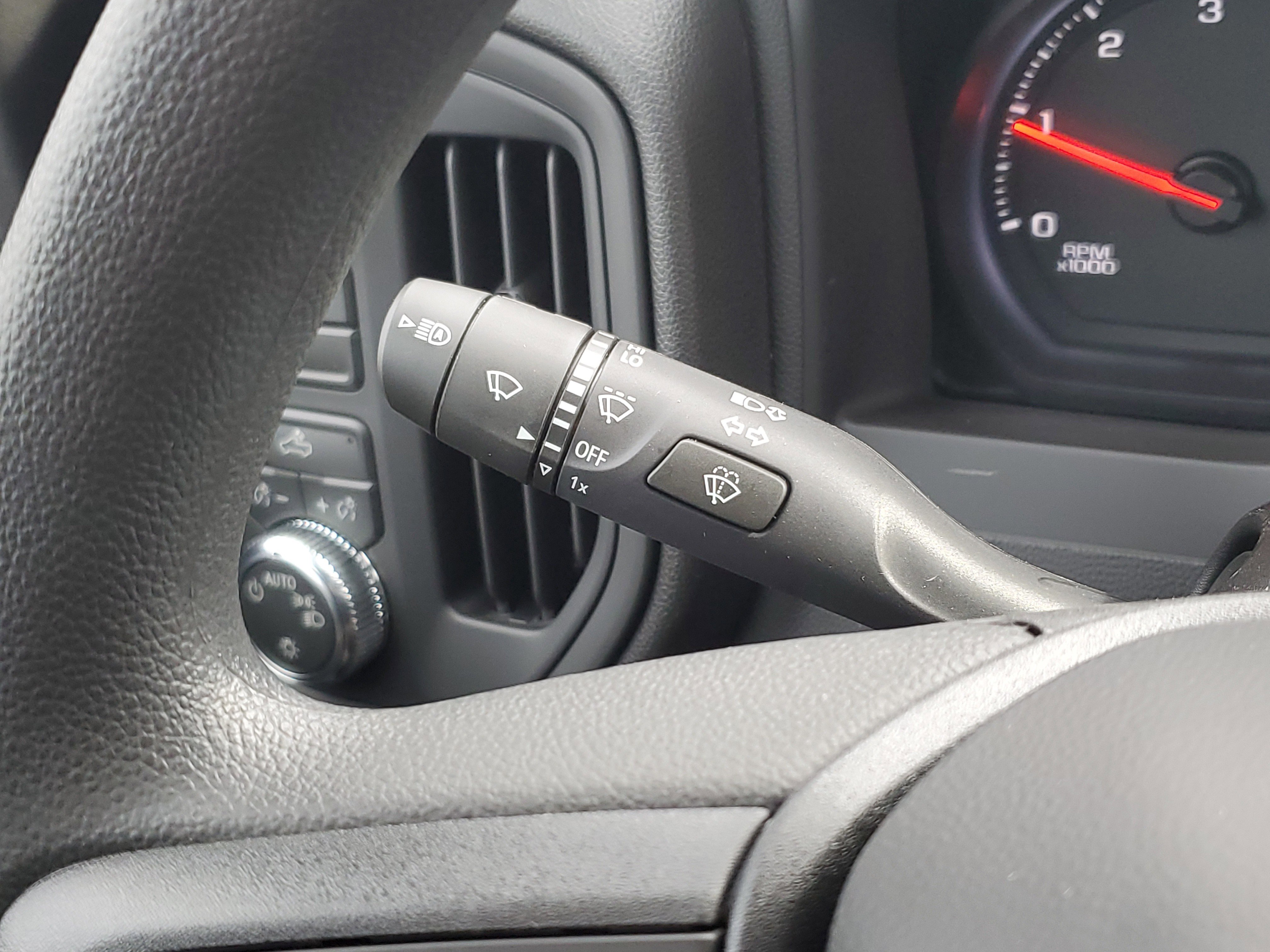 New 2026 GMC Sierra 2500 Pro w/ Convenience Package image 16