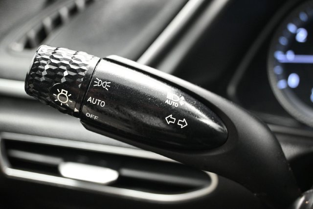 Used 2023 Hyundai Sonata SE FWD image 18