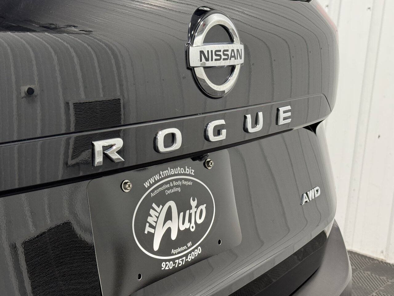 Used 2021 Nissan Rogue S AWD/4WD image 6