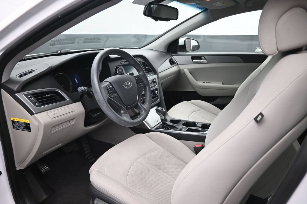 Used 2016 Hyundai Sonata SE FWD image 20