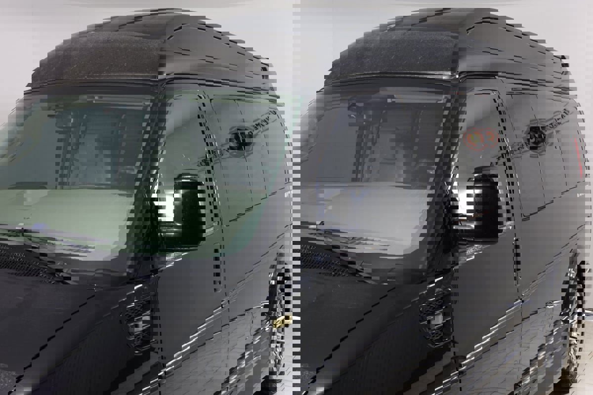 Used 2016 GMC Savana 2500 image 45