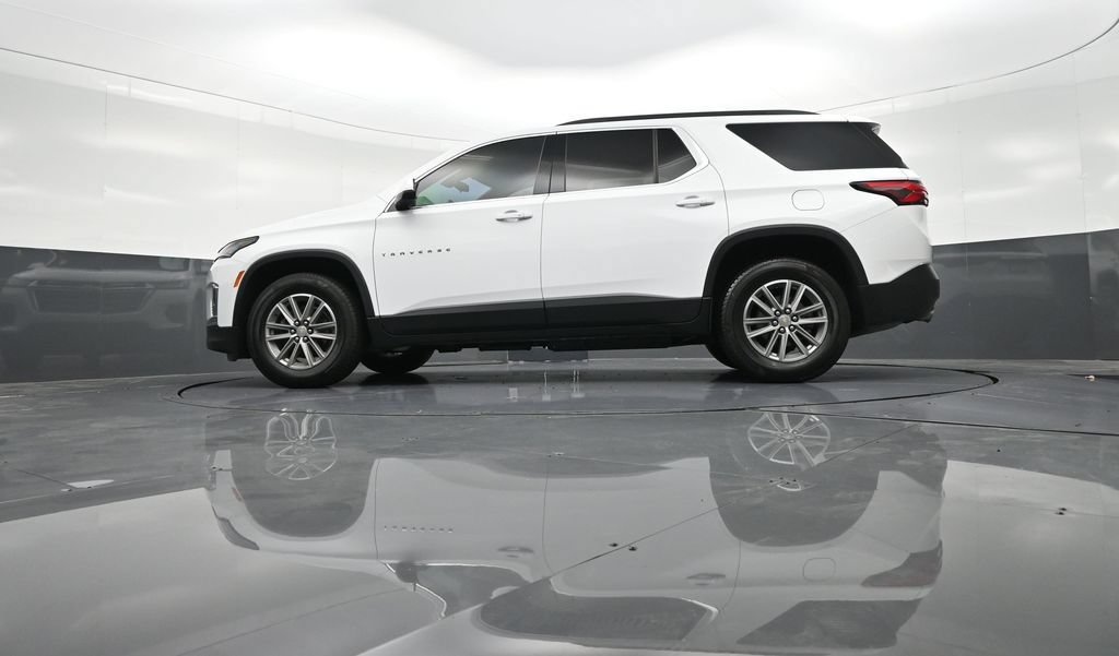 Used 2023 Chevrolet Traverse LT FWD image 33