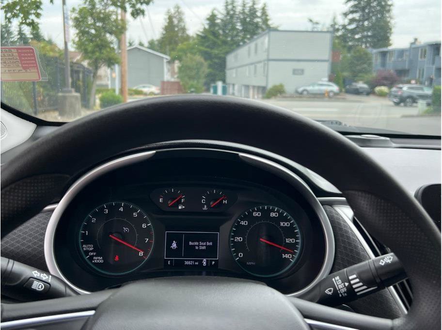 Used 2022 Chevrolet Malibu LS w/ Driver Confidence Package II image 7