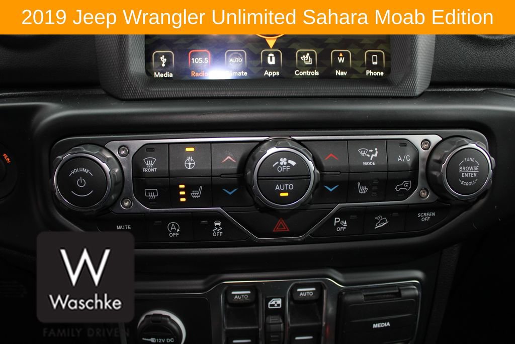Used 2019 Jeep Wrangler Unlimited Sahara w/ Quick Order Package 24M Moab image 26