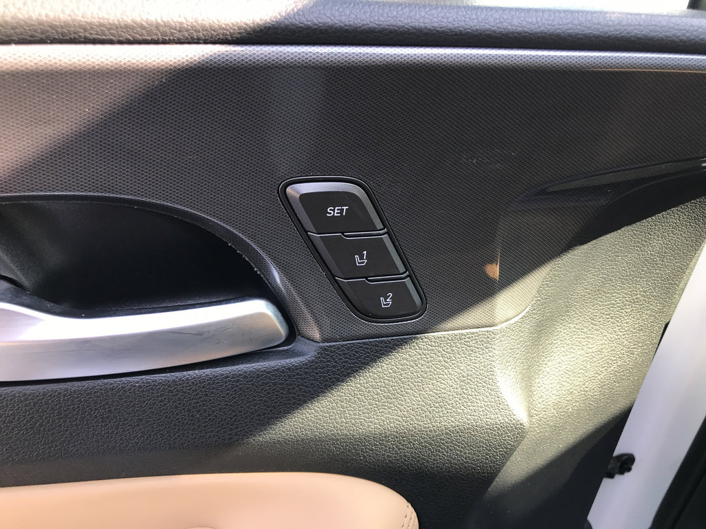 Used 2021 Hyundai Santa Fe Calligraphy AWD/4WD image 14