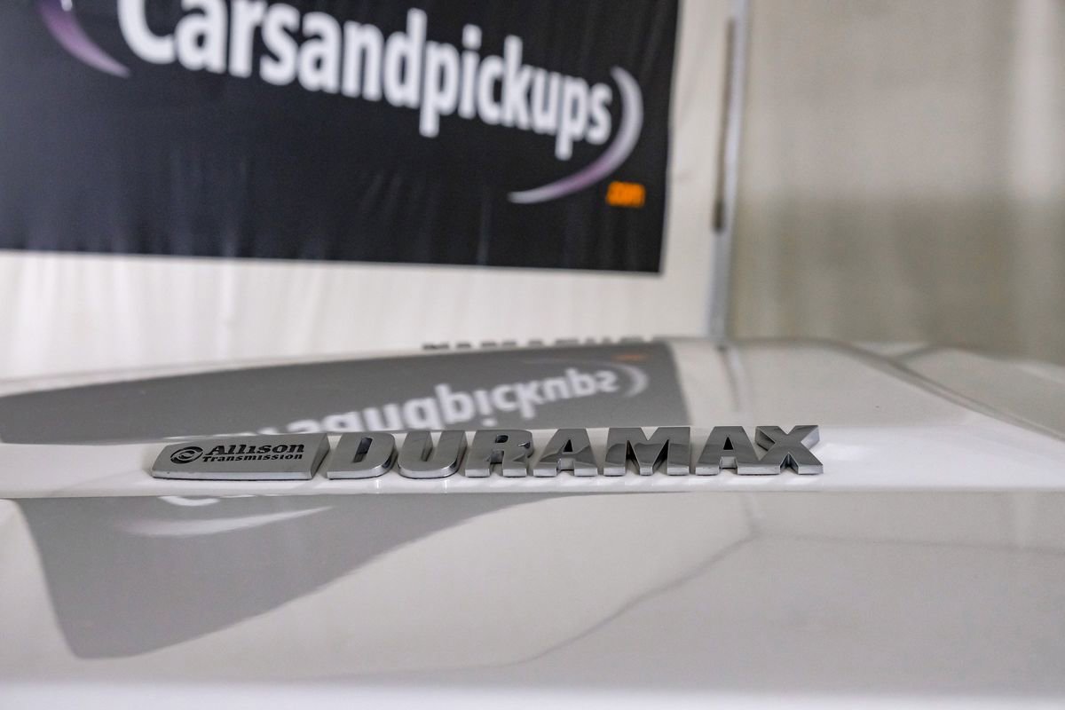 Used 2015 GMC Sierra 3500 Denali w/ Duramax Plus Package image 42