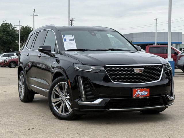 Used 2024 Cadillac XT6 Premium Luxury AWD/4WD image 2