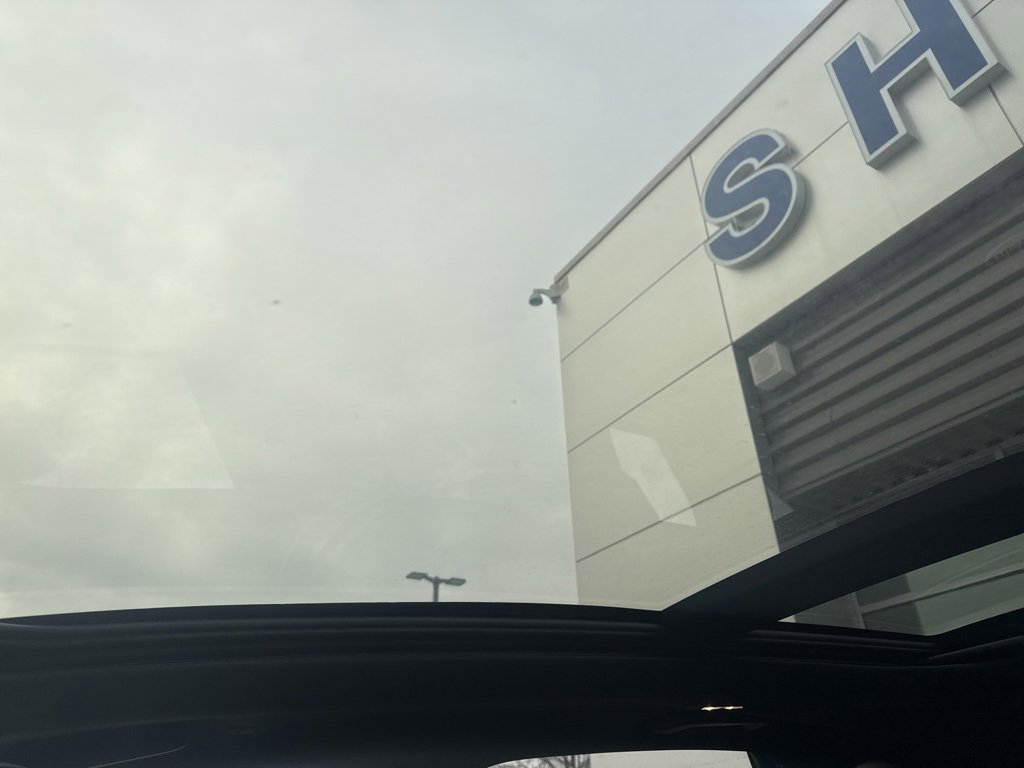 Used 2021 Ford Edge ST w/ Equipment Group 401A image 14