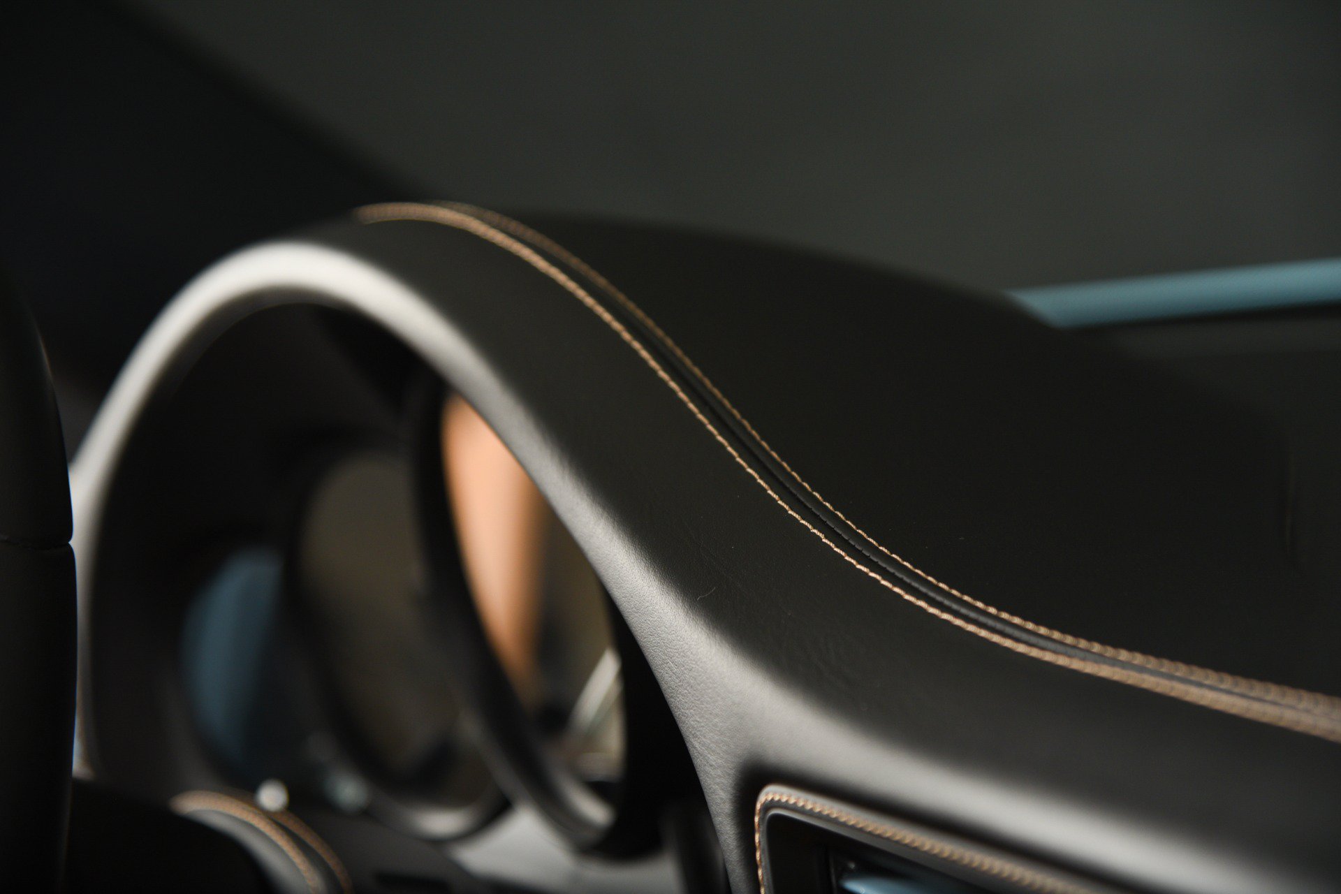 Used 2019 Porsche 911 Speedster RWD image 40