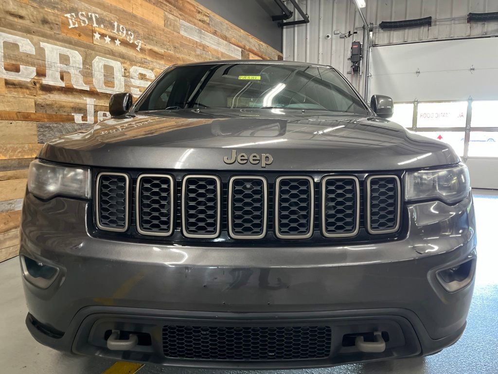 Used 2016 Jeep Grand Cherokee Laredo 75th Anniversary AWD/4WD image 6