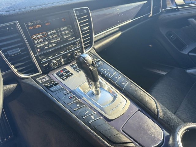 Used 2014 Porsche Panamera image 10