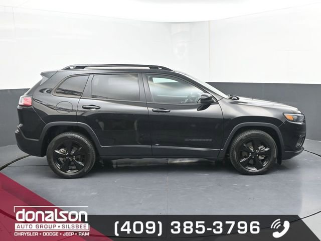 Used 2021 Jeep Cherokee Latitude Plus image 2
