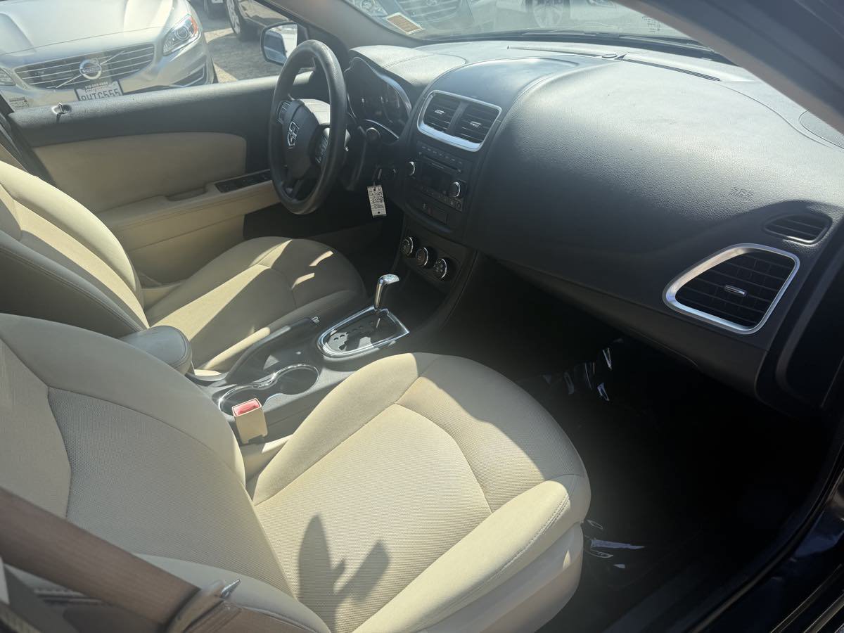 Used 2014 Dodge Avenger SE FWD image 7