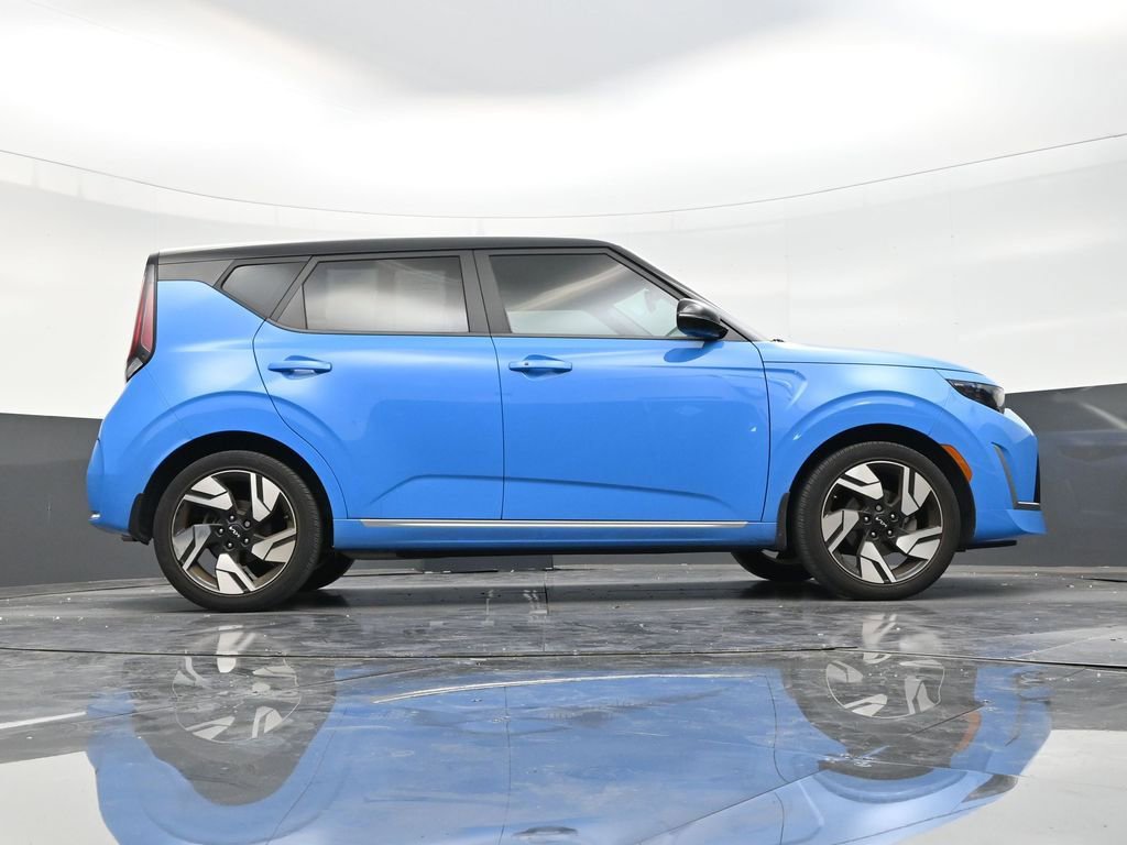 Used 2023 Kia Soul GT-Line FWD image 25
