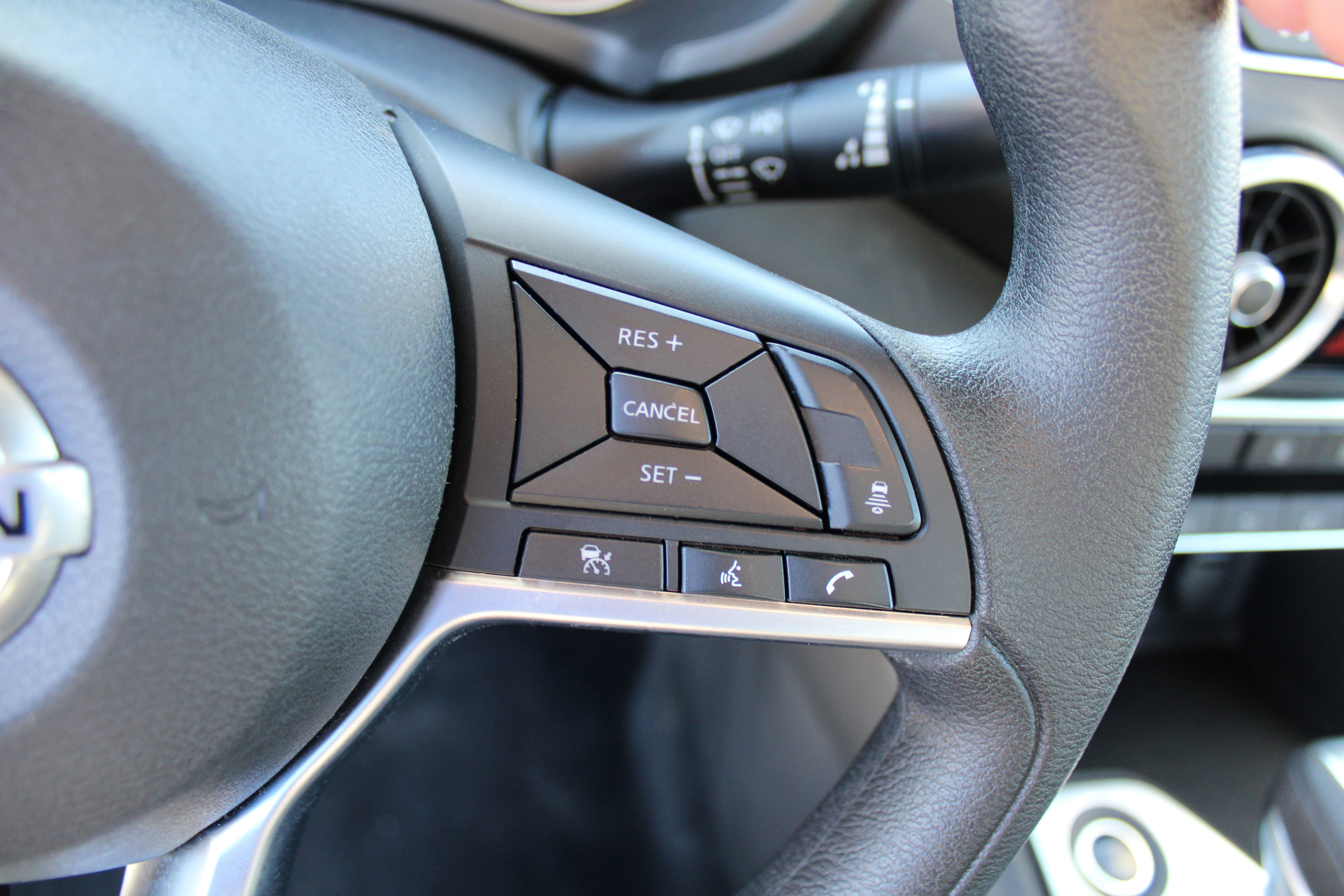 Used 2025 Nissan Sentra SV image 23