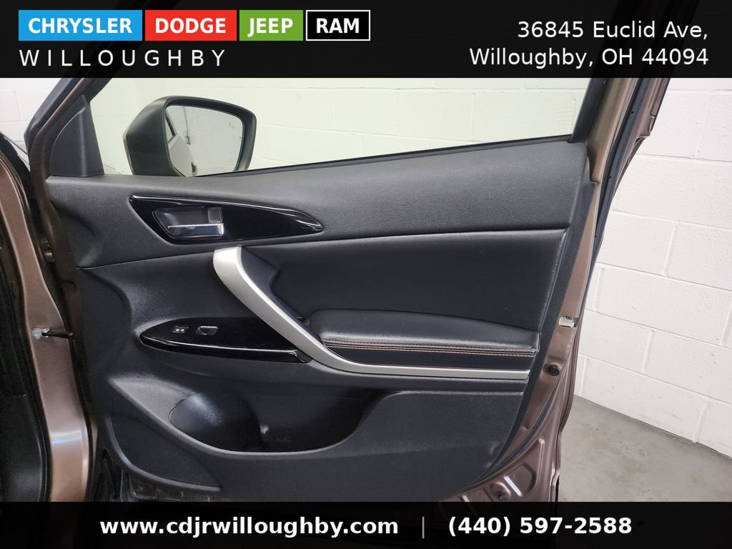 Used 2019 Mitsubishi Eclipse Cross SEL AWD/4WD image 35
