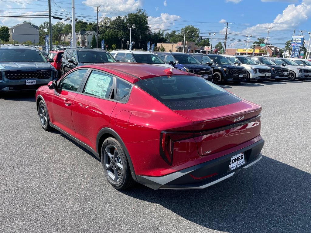 New 2026 Kia K4 FWD image 4
