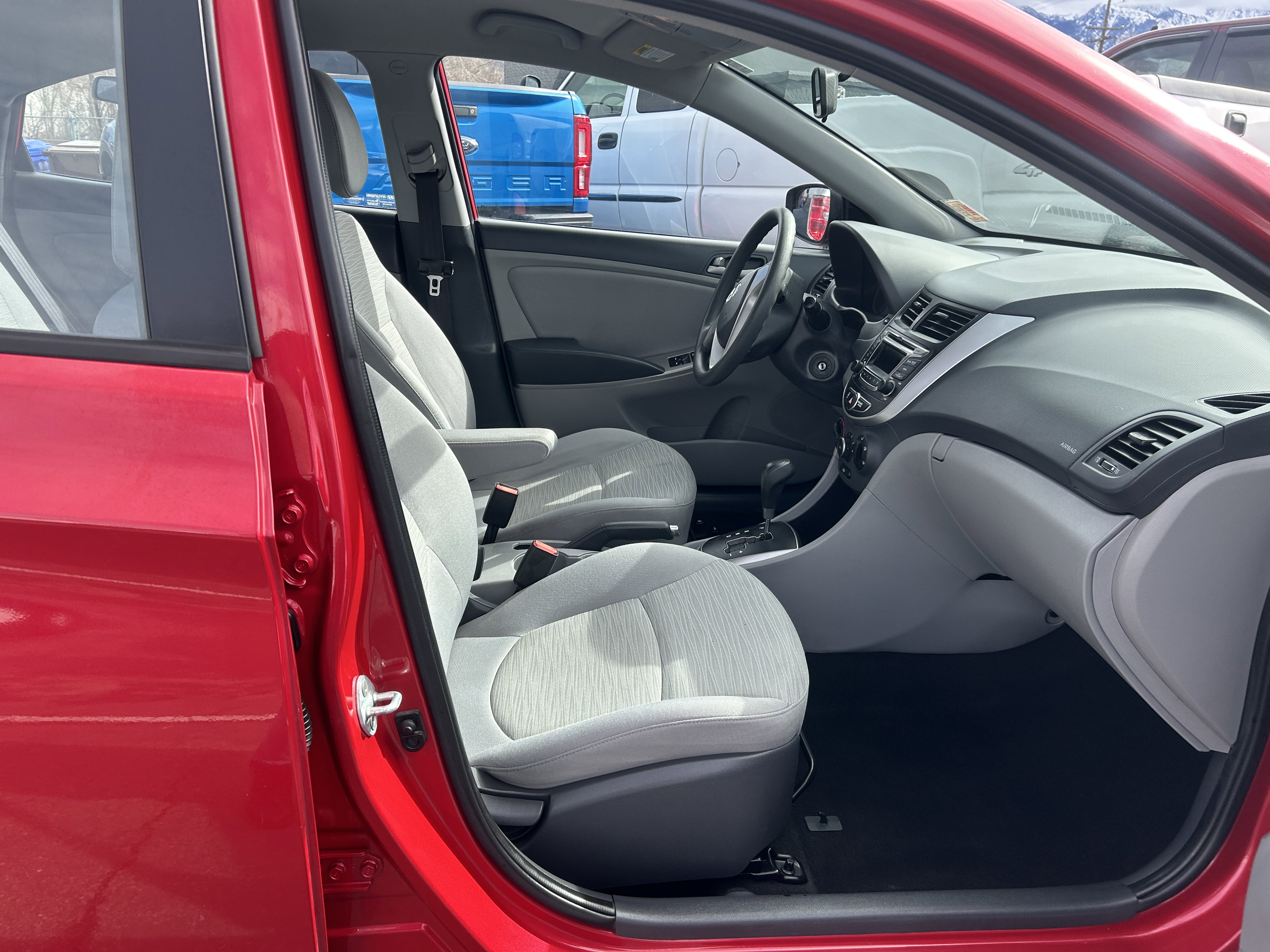 Used 2015 Hyundai Accent GLS image 10