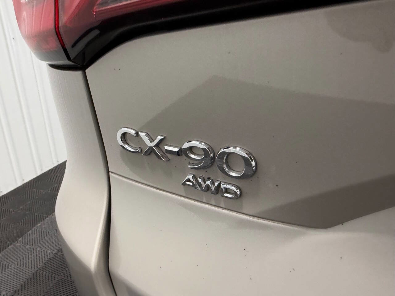 Used 2025 MAZDA CX-90 3.3 Turbo w/ Preferred Package image 3