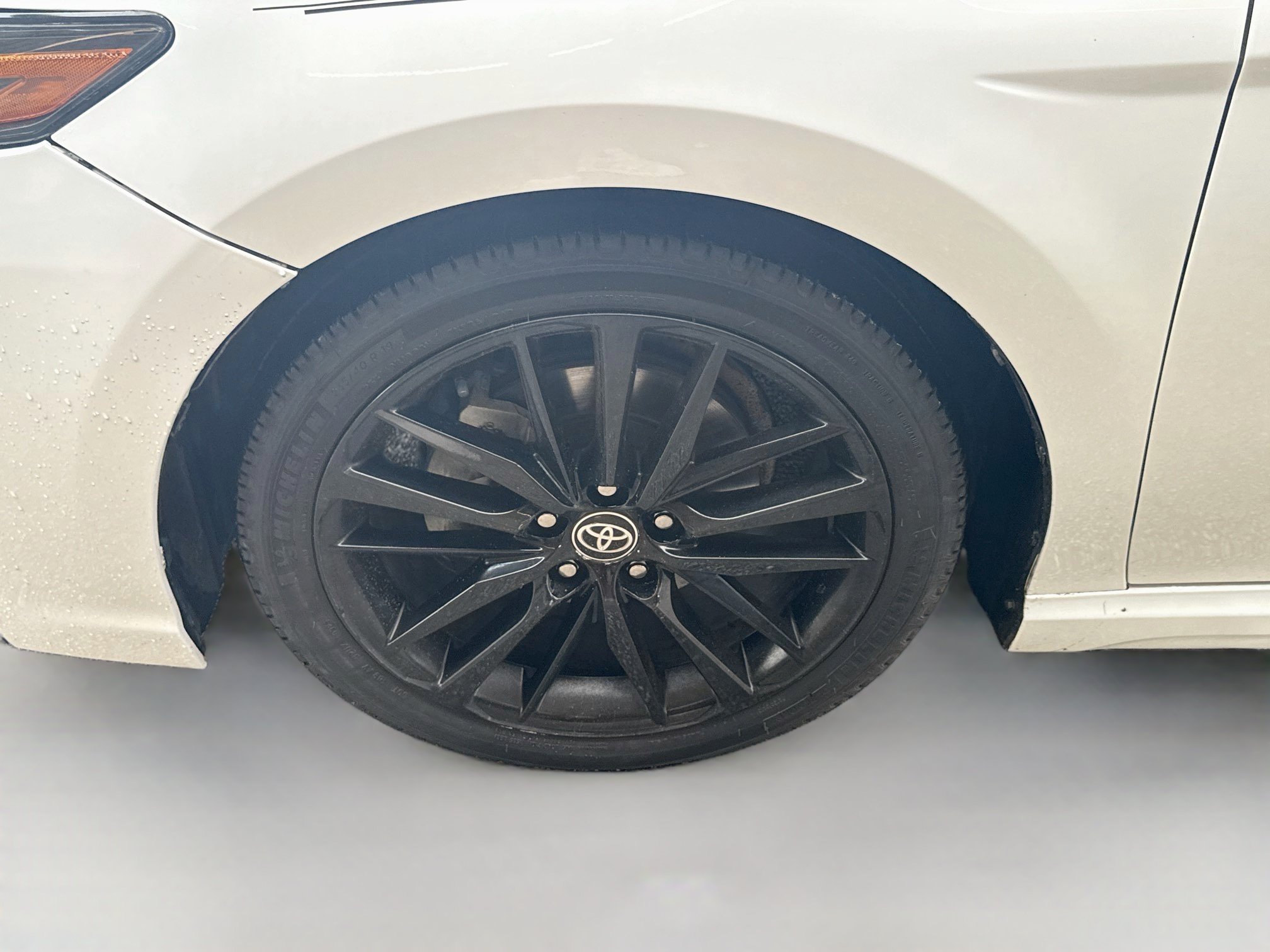 Used 2022 Toyota Camry XSE FWD image 34
