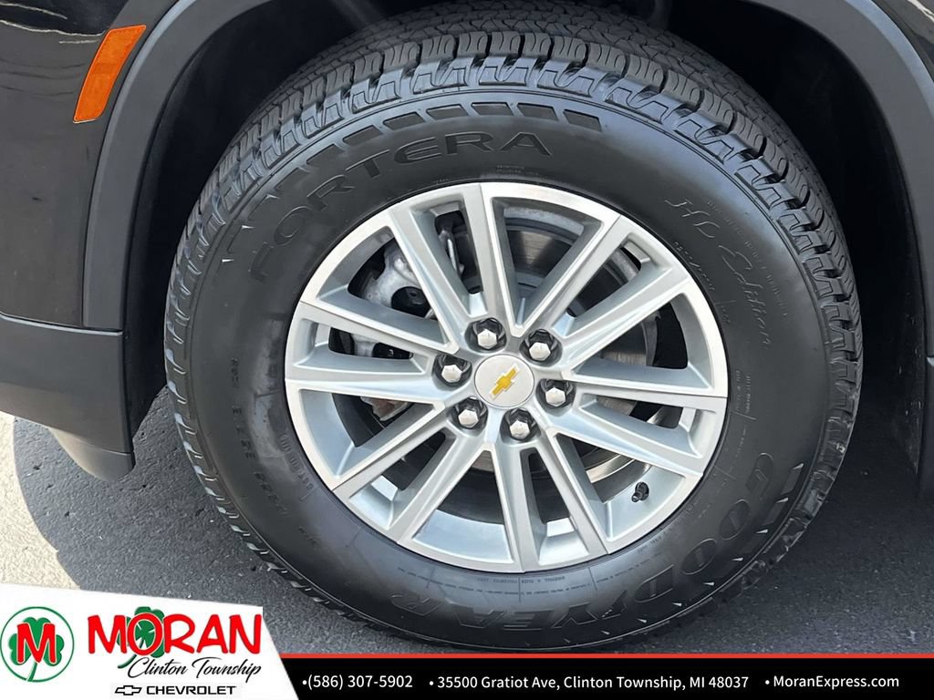 Certified 2023 Chevrolet Traverse LT FWD image 10