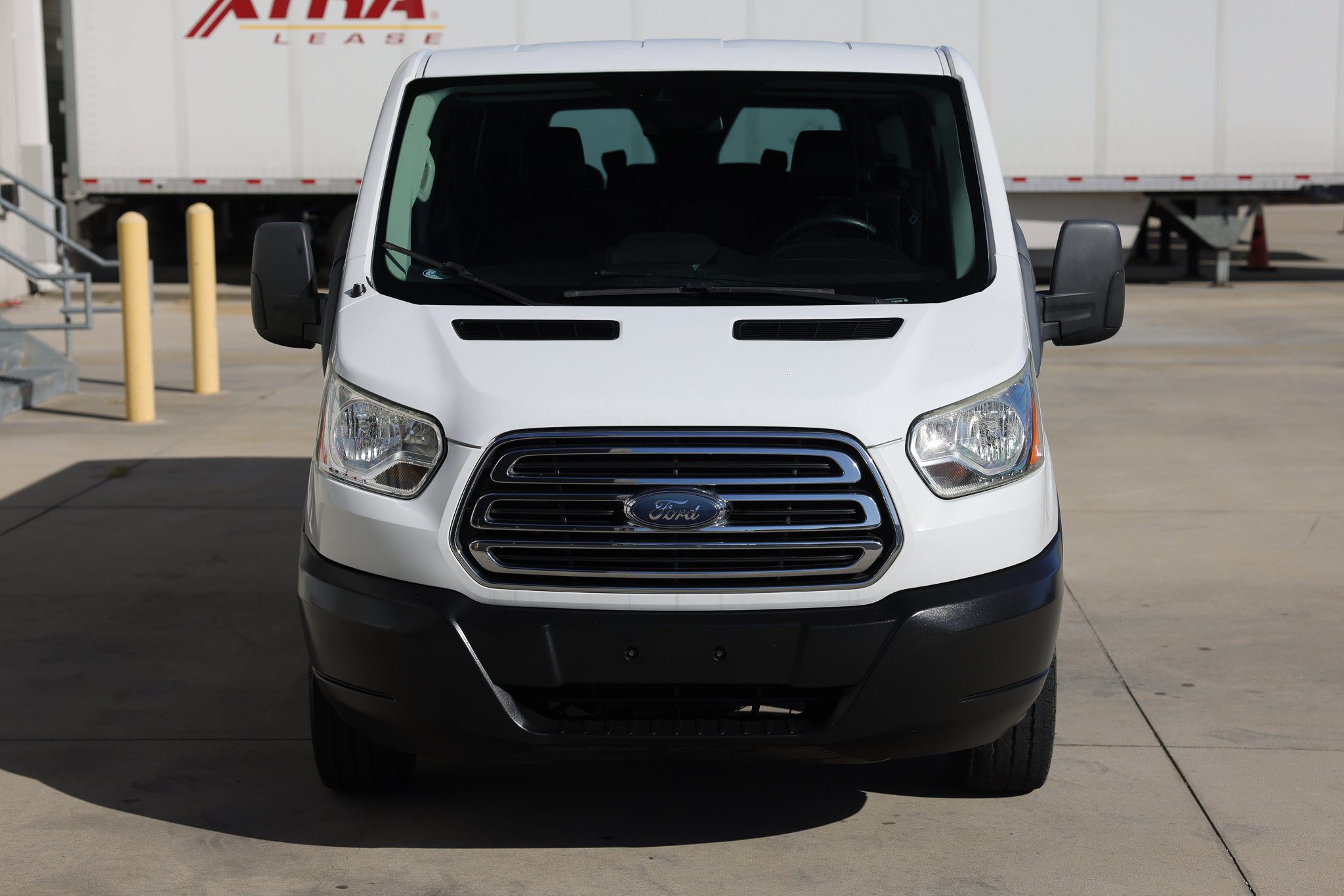Used 2019 Ford Transit 350 XLT RWD image 23