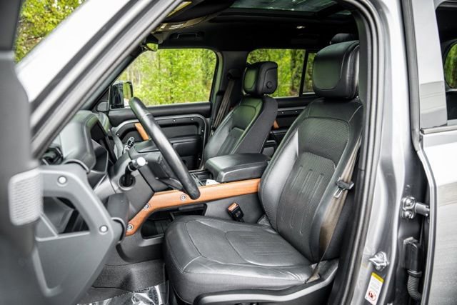 Used 2021 Land Rover Defender 110 X AWD/4WD image 45