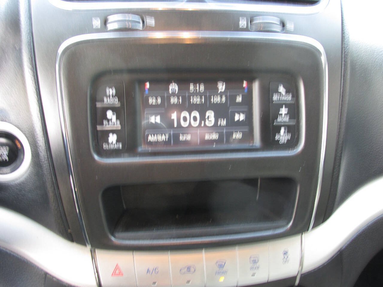 Used 2015 Dodge Journey SXT w/ Flexible Seating Group FWD image 37