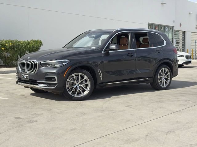 Used 2023 BMW X5 xDrive40i image 2