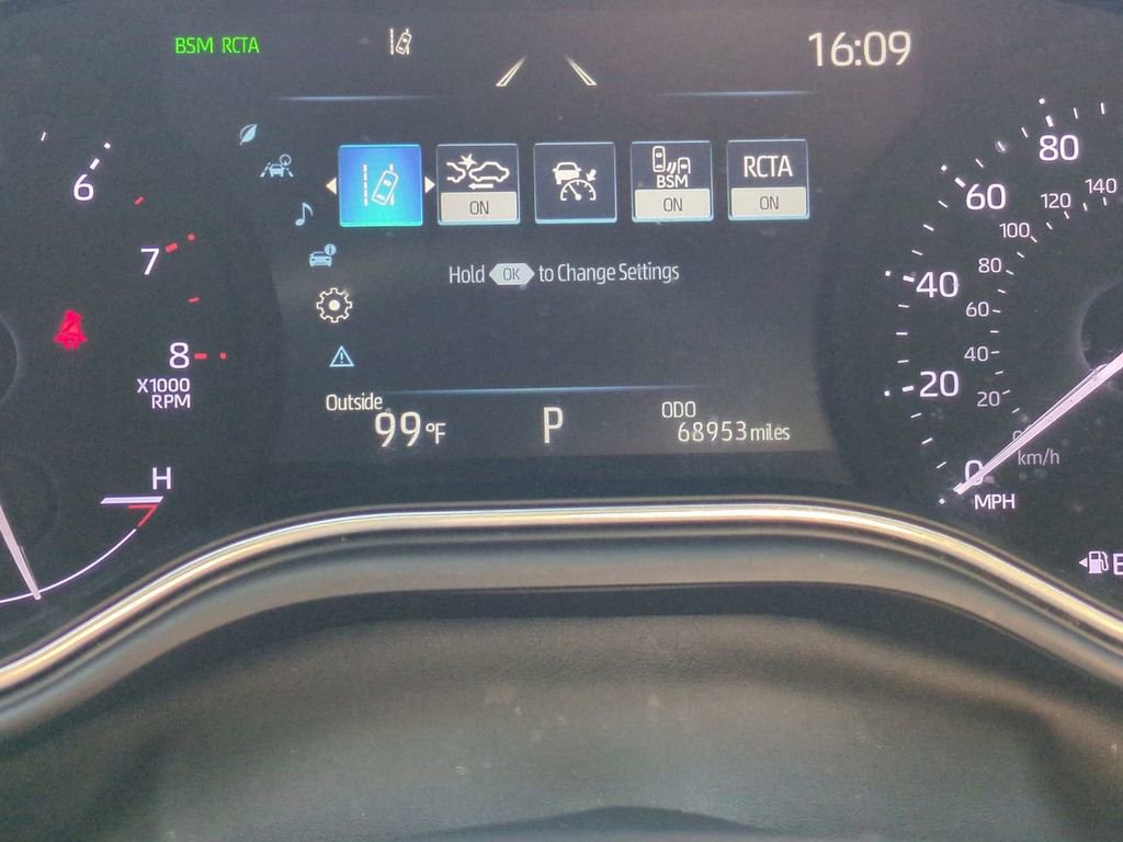 Certified 2022 Toyota Avalon XLE image 27