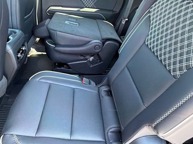 New 2026 GMC Acadia Denali w/ Super Cruise Package image 16