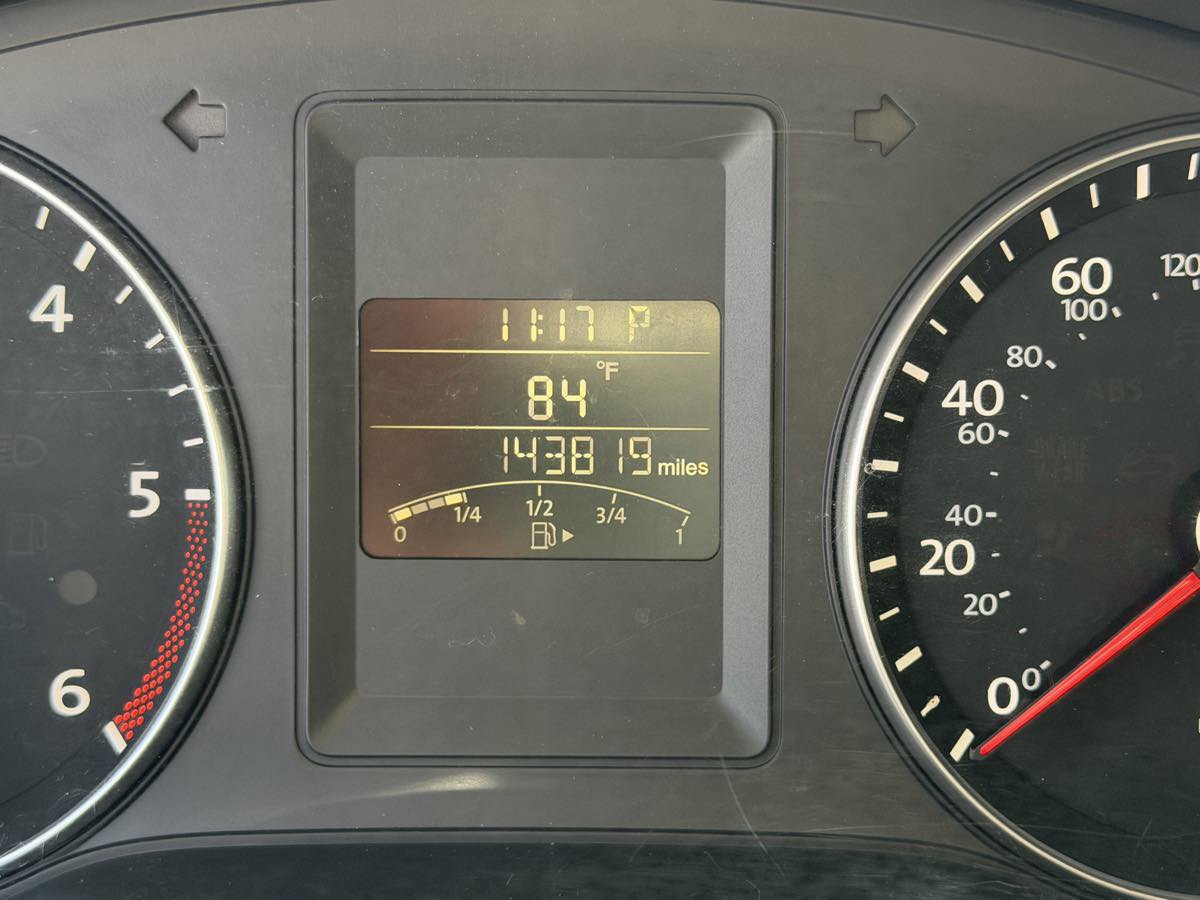 Used 2014 Volkswagen Jetta TDI image 18