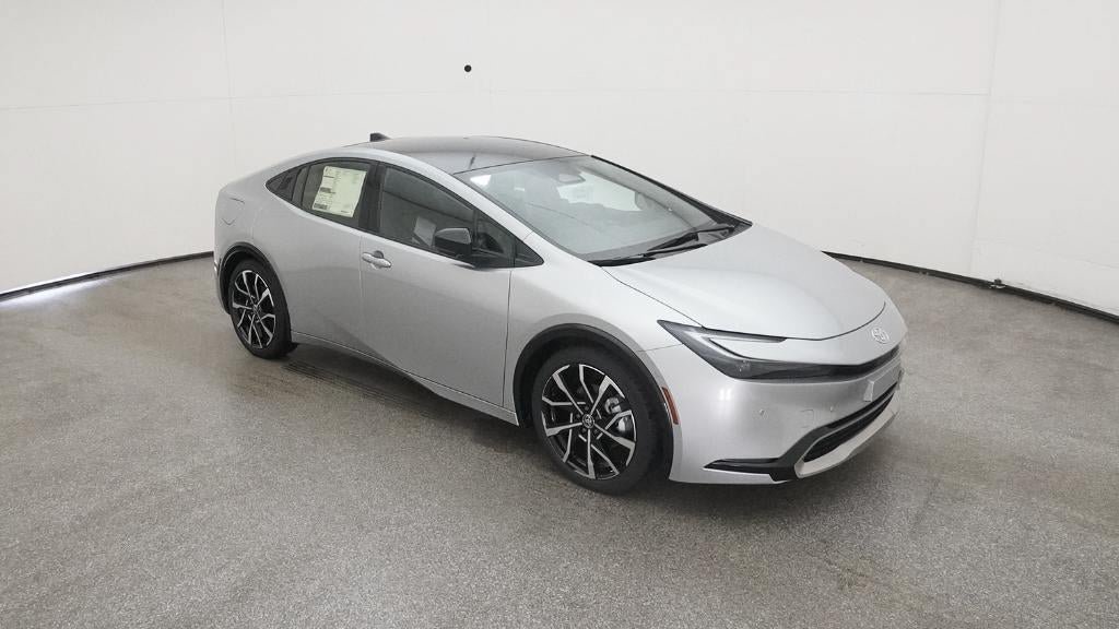 New 2026 Toyota Prius Plug-In Hybrid FWD image 35